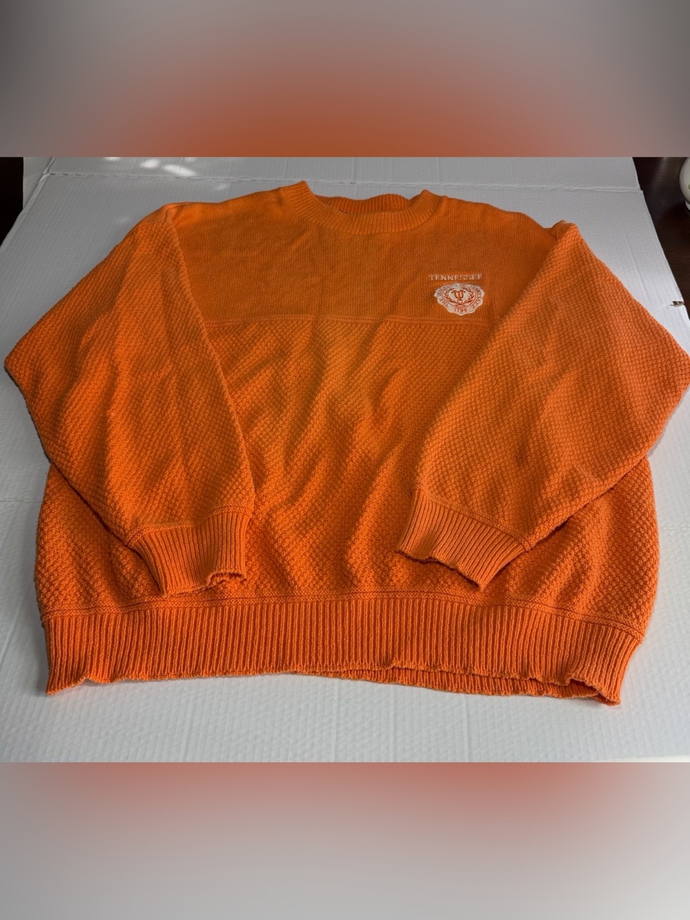 NUTMEG MILLS Tennessee Orange Men's Crewneck Sweater Size XL made in USA Vintage